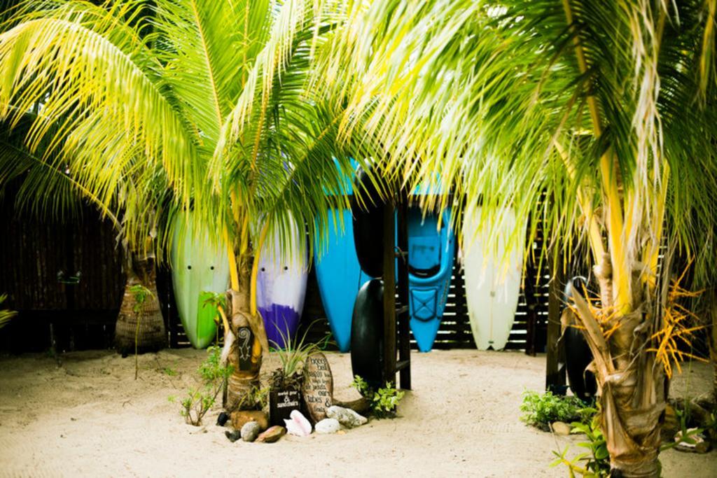 Caribbean Beach Cabanas Placencia Экстерьер фото